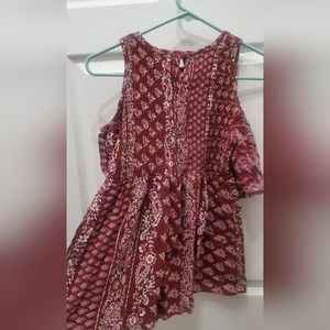 Brinley cold shoulder woven top